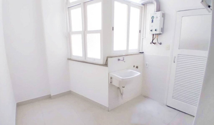 Imagem Apartamento com 3 Quartos à Venda,  em Ipanema - Rio De Janeiro