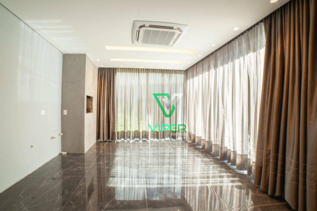 Imagem Sobrado com 4 Quartos à Venda, 615 m² em Campo Comprido - Curitiba Imagem Sobrado com 4 Quartos à Venda, 615 m² em Campo Comprido - Curitiba