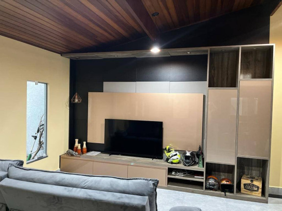 Imagem Casa com 4 Quartos à Venda, 300 m² em Jardim Europa - São Paulo Imagem Casa com 4 Quartos à Venda, 300 m² em Jardim Europa - São Paulo