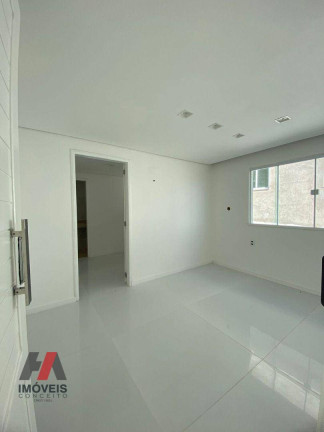 Imagem Casa com 4 Quartos à Venda, 277 m² em Cidade Alpha - Eusébio Imagem Casa com 4 Quartos à Venda, 277 m² em Cidade Alpha - Eusébio