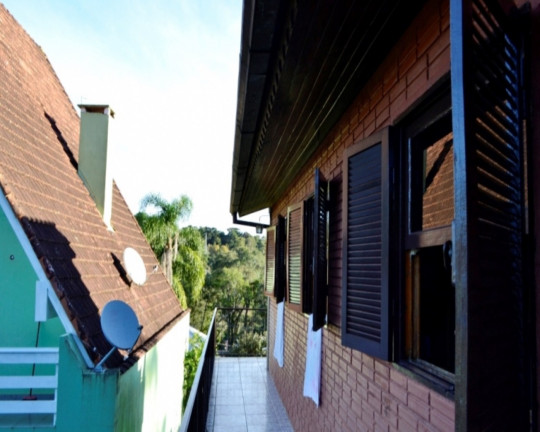 Imagem Imóvel com 4 Quartos à Venda, em Logradouro - Nova Petrópolis Imagem Imóvel com 4 Quartos à Venda, em Logradouro - Nova Petrópolis