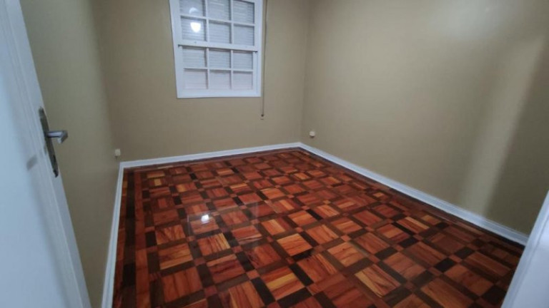 Imagem Apartamento com 2 Quartos à Venda, 70 m² em Embaré - Santos