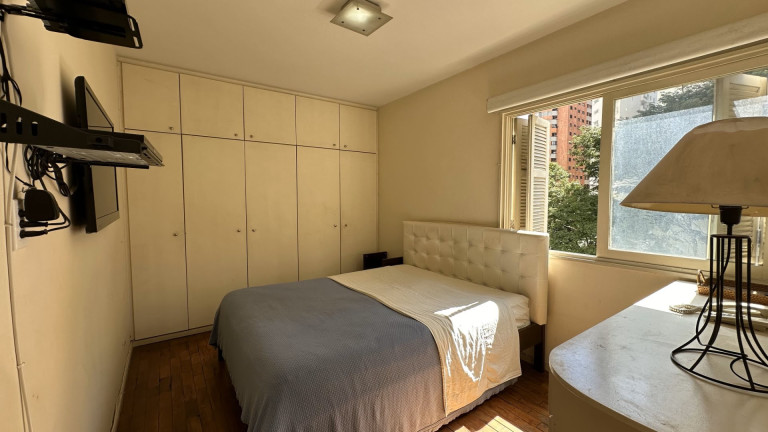 Imagem Apartamento com 3 Quartos à Venda, 129 m² em Itaim Bibi - São Paulo