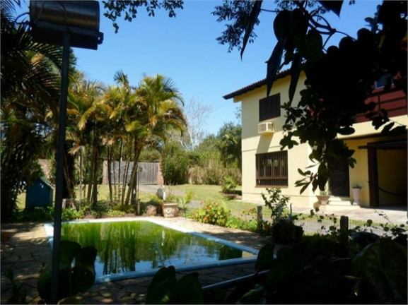 Casa com 4 Quartos à Venda, 1.100 m² em águas Claras - Viamão