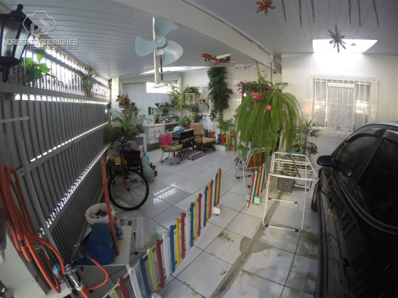 Imagem Casa com 2 Quartos à Venda, 106 m² em Guilhermina - Praia Grande