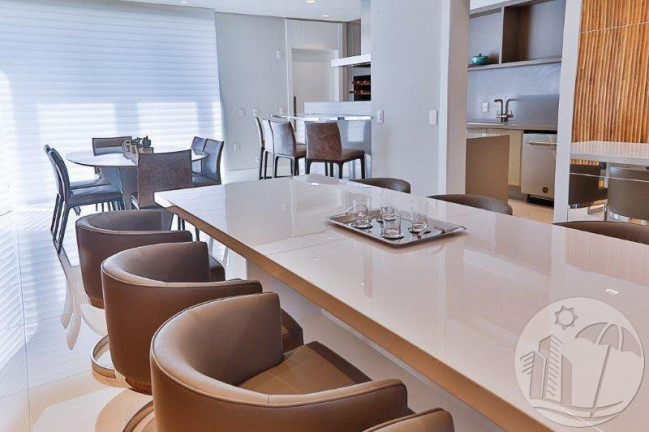 Imagem Apartamento com 4 Quartos à Venda, 254 m² em Centro - Balneário Camboriú Imagem Apartamento com 4 Quartos à Venda, 254 m² em Centro - Balneário Camboriú