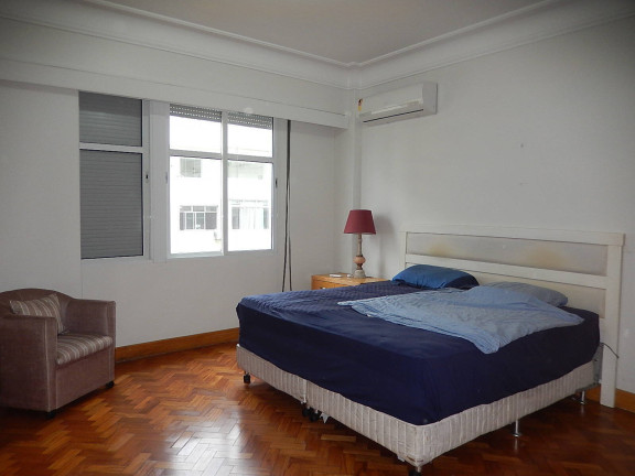 Imagem Apartamento com 3 Quartos à Venda,  em Copacabana - Rio De Janeiro