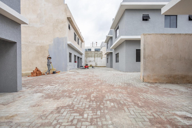Imagem Casa de Condomínio com 3 Quartos à Venda, 96 m² em Hauer - Curitiba Imagem Casa de Condomínio com 3 Quartos à Venda, 96 m² em Hauer - Curitiba