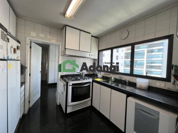Imagem Apartamento com 3 Quartos à Venda, 220 m² em Itaim Bibi - São Paulo Imagem Apartamento com 3 Quartos à Venda, 220 m² em Itaim Bibi - São Paulo