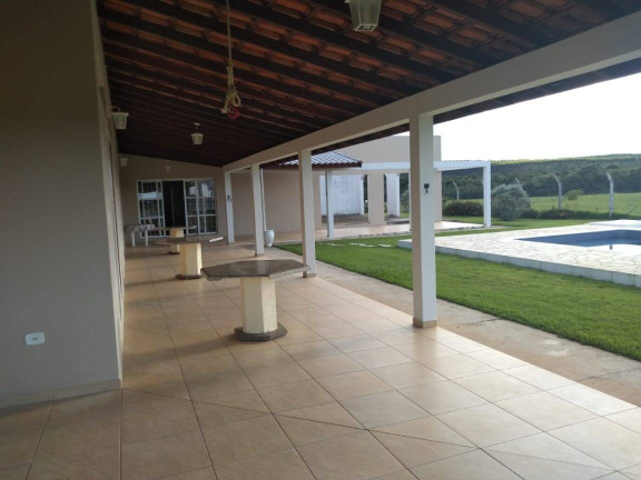 Imagem Chácara com 4 Quartos à Venda, 321 m² em Jardim Arco Verde - Araçoiaba Da Serra Imagem Chácara com 4 Quartos à Venda, 321 m² em Jardim Arco Verde - Araçoiaba Da Serra