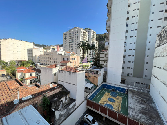 Imagem Imóvel com 3 Quartos à Venda, 95 m² em Laranjeiras - Rio De Janeiro Imagem Imóvel com 3 Quartos à Venda, 95 m² em Laranjeiras - Rio De Janeiro