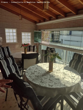 Imagem Sobrado com 3 Quartos à Venda, 229 m² em Santa Paula - São Caetano Do Sul Imagem Sobrado com 3 Quartos à Venda, 229 m² em Santa Paula - São Caetano Do Sul
