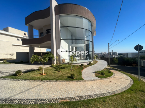 Imagem Imóvel com 4 Quartos à Venda, 320 m² em Swiss Park - Campinas Imagem Imóvel com 4 Quartos à Venda, 320 m² em Swiss Park - Campinas