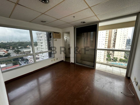 Imóvel Comercial à Venda ou Locação, 37 m² em Brooklin  - São Paulo
