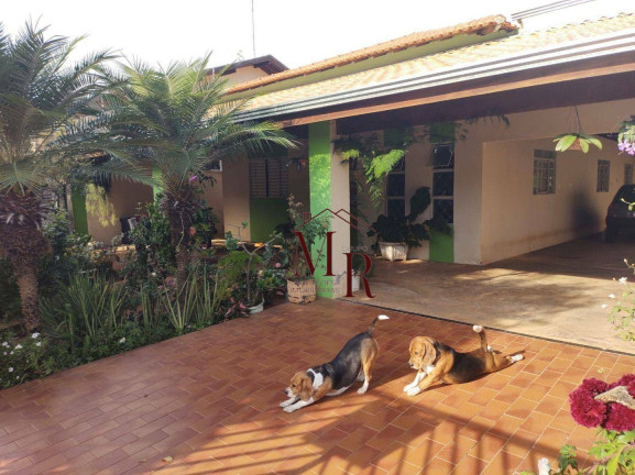 Imagem Casa com 3 Quartos à Venda, 166 m² em Centro - Valentim Gentil Imagem Casa com 3 Quartos à Venda, 166 m² em Centro - Valentim Gentil