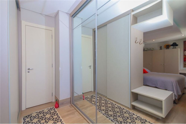 Imagem Apartamento com 2 Quartos à Venda, 102 m² em Jardim Europa - Porto Alegre