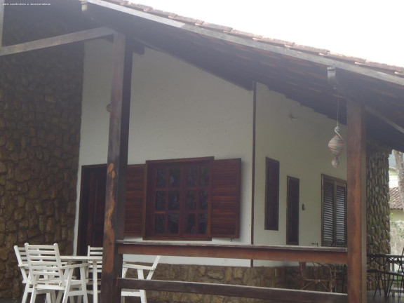 Imagem Casa com 3 Quartos à Venda, 1.452 m² em Vale Feliz - Niterói Imagem Casa com 3 Quartos à Venda, 1.452 m² em Vale Feliz - Niterói