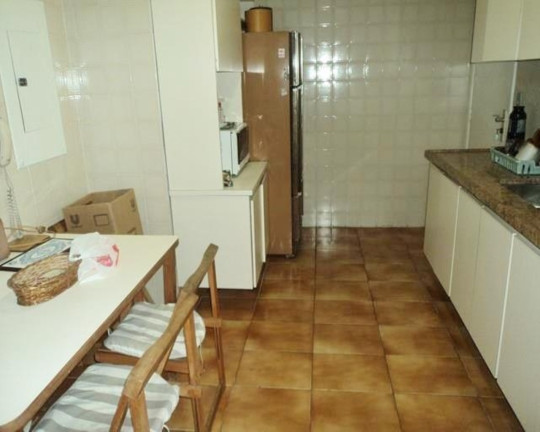 Imagem Apartamento com 3 Quartos à Venda, 165 m² em Pitangueiras - Guarujá Imagem Apartamento com 3 Quartos à Venda, 165 m² em Pitangueiras - Guarujá