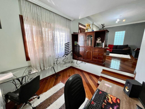 Imagem Casa com 3 Quartos à Venda, 360 m² em Três Barras - Contagem