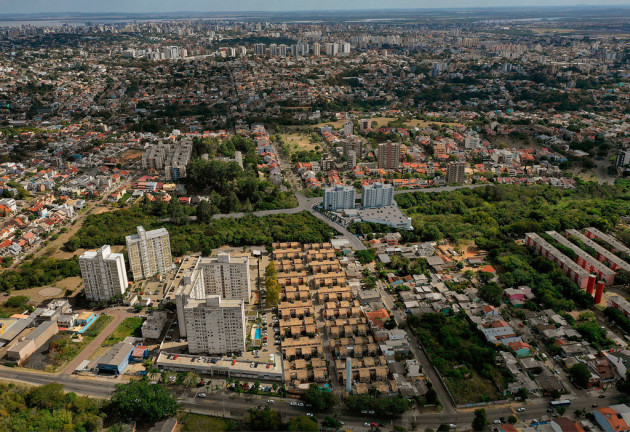 Imagem Apartamento com 2 Quartos à Venda, 53 m² em Jardim Itu - Porto Alegre Imagem Apartamento com 2 Quartos à Venda, 53 m² em Jardim Itu - Porto Alegre