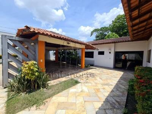 Imagem Casa com 6 Quartos à Venda, em Manaus Imagem Casa com 6 Quartos à Venda, em Manaus