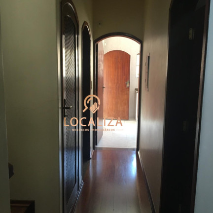 Imagem Casa com 5 Quartos à Venda, 230 m² em Santana - São José Dos Campos Imagem Casa com 5 Quartos à Venda, 230 m² em Santana - São José Dos Campos