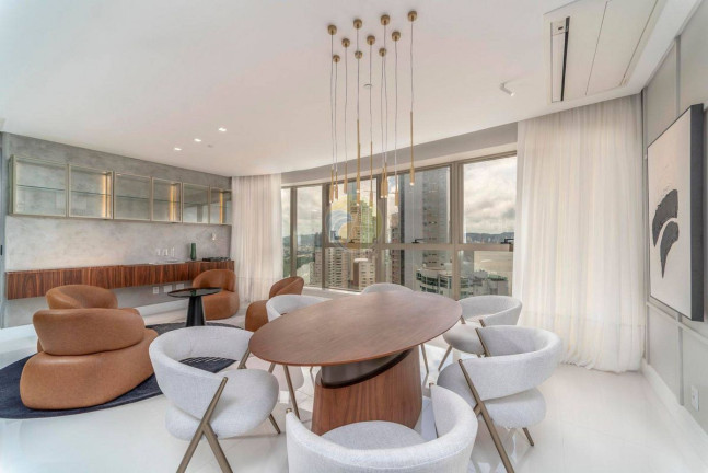 Imagem Apartamento com 4 Quartos à Venda, 265 m² em Barra Sul - Balneário Camboriú Imagem Apartamento com 4 Quartos à Venda, 265 m² em Barra Sul - Balneário Camboriú