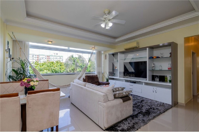 Imagem Apartamento com 3 Quartos à Venda, 94 m² em Petrópolis - Porto Alegre
