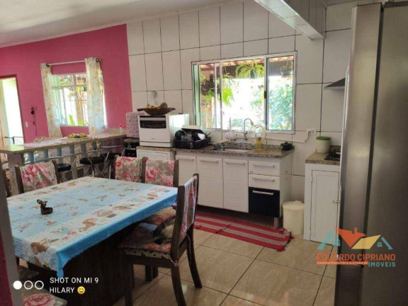 Imagem Casa com 2 Quartos à Venda, 160 m² em Pontal De Santa Marina - Caraguatatuba