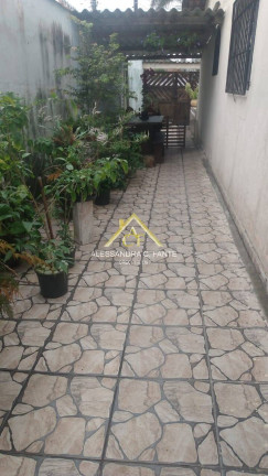 Imagem Casa com 2 Quartos à Venda, 125 m² em Agenor De Campos - Mongaguá Imagem Casa com 2 Quartos à Venda, 125 m² em Agenor De Campos - Mongaguá