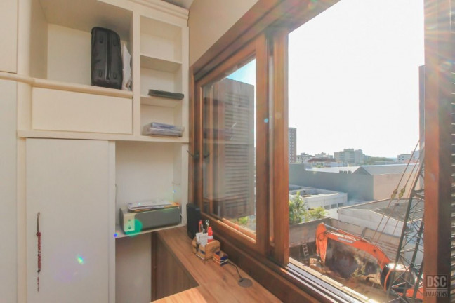 Imagem Imóvel com 2 Quartos à Venda, 101 m² em Higienópolis - Porto Alegre Imagem Imóvel com 2 Quartos à Venda, 101 m² em Higienópolis - Porto Alegre