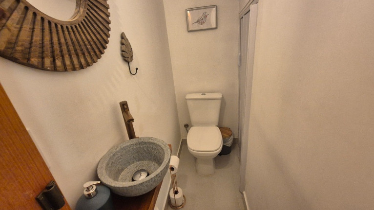 Imagem Sobrado com 2 Quartos para Temporada, 60 m² em Camburizinho - São Sebastião Imagem Sobrado com 2 Quartos para Temporada, 60 m² em Camburizinho - São Sebastião