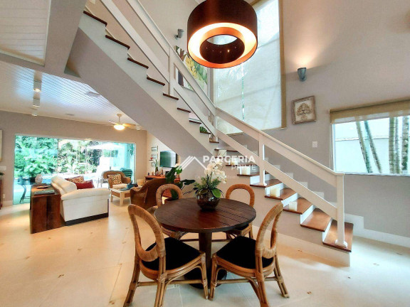 Imagem Casa com 5 Quartos à Venda, 297 m² em Riviera Módulo 20 - Bertioga Imagem Casa com 5 Quartos à Venda, 297 m² em Riviera Módulo 20 - Bertioga