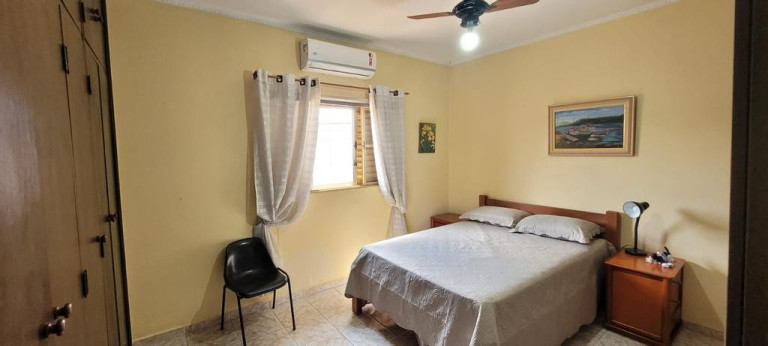 Imagem Casa com 3 Quartos à Venda, 179 m² em Parque São Quirino - Campinas Imagem Casa com 3 Quartos à Venda, 179 m² em Parque São Quirino - Campinas