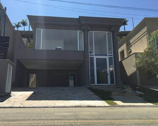 Imagem Casa com 3 Quartos à Venda, 303 m² em Alphaville - Santana De Parnaíba Imagem Casa com 3 Quartos à Venda, 303 m² em Alphaville - Santana De Parnaíba