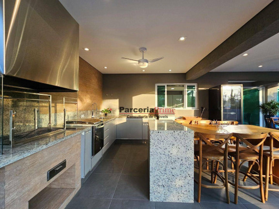 Imagem Casa com 6 Quartos à Venda, 630 m² em Riviera Módulo 3 - Bertioga Imagem Casa com 6 Quartos à Venda, 630 m² em Riviera Módulo 3 - Bertioga
