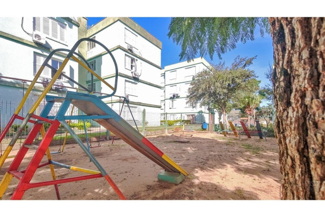 Imagem Imóvel com 2 Quartos à Venda, 55 m² em Santa Tereza - Porto Alegre Imagem Imóvel com 2 Quartos à Venda, 55 m² em Santa Tereza - Porto Alegre