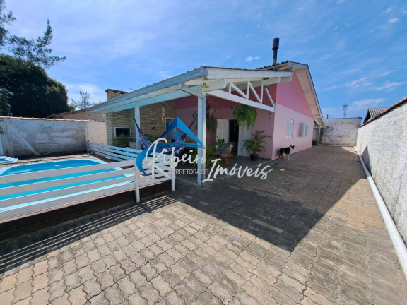 Imagem Casa com 4 Quartos à Venda, 112 m² em Imara - Imbé Imagem Casa com 4 Quartos à Venda, 112 m² em Imara - Imbé