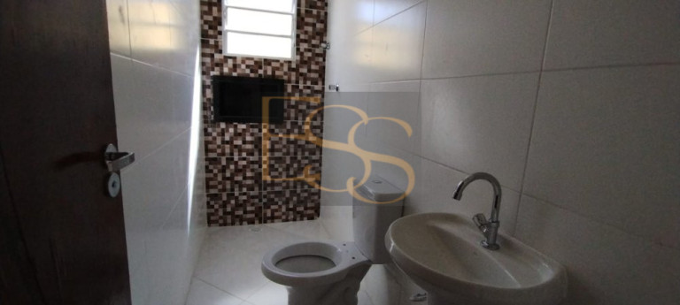 Imagem Casa com 2 Quartos à Venda, 60 m² em Agenor De Campos - Mongaguá Imagem Casa com 2 Quartos à Venda, 60 m² em Agenor De Campos - Mongaguá