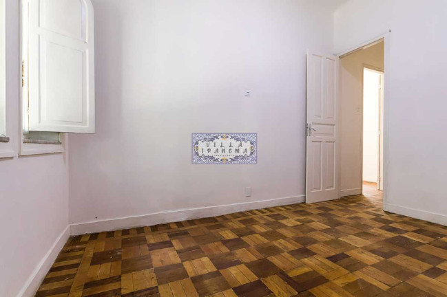 Imagem Imóvel com 3 Quartos à Venda, 170 m² em Tijuca - Rio De Janeiro Imagem Imóvel com 3 Quartos à Venda, 170 m² em Tijuca - Rio De Janeiro
