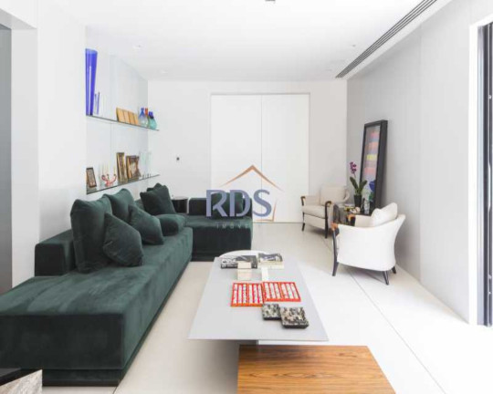 Imagem Casa com 3 Quartos à Venda, 723 m² em Jardim Paulista - São Paulo Imagem Casa com 3 Quartos à Venda, 723 m² em Jardim Paulista - São Paulo