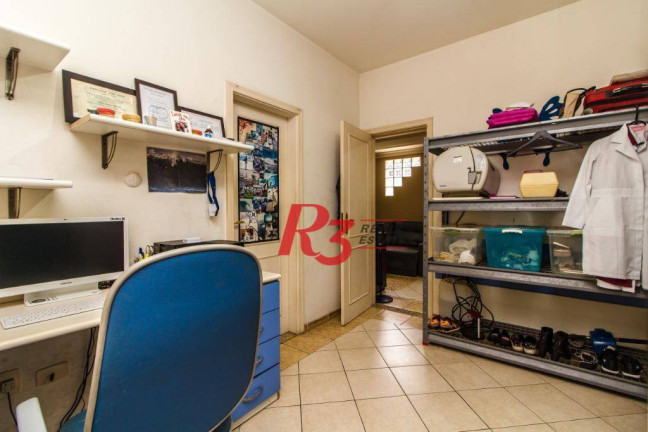 Imagem Casa com 3 Quartos à Venda, 180 m² em Ponta Da Praia - Santos Imagem Casa com 3 Quartos à Venda, 180 m² em Ponta Da Praia - Santos