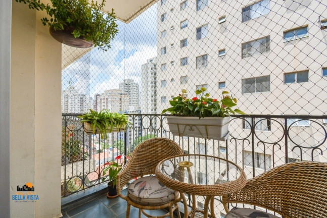 Imagem Apartamento com 4 Quartos à Venda,  em Moema - São Paulo