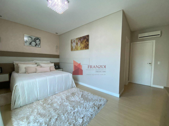 Imagem Sobrado com 3 Quartos à Venda, 350 m² em Ressacada - Itajaí Imagem Sobrado com 3 Quartos à Venda, 350 m² em Ressacada - Itajaí