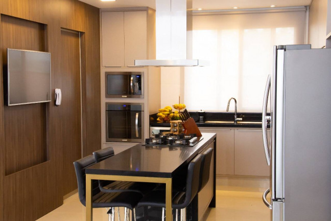 Imagem Casa de Condomínio com 4 Quartos à Venda, 383 m² em Alphaville - Santana De Parnaíba Imagem Casa de Condomínio com 4 Quartos à Venda, 383 m² em Alphaville - Santana De Parnaíba