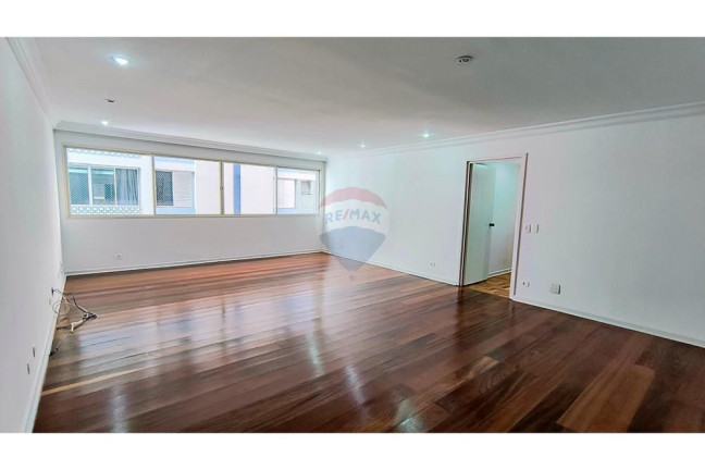 Imagem Apartamento com 3 Quartos para Alugar, 137 m² em Itaim Bibi - São Paulo