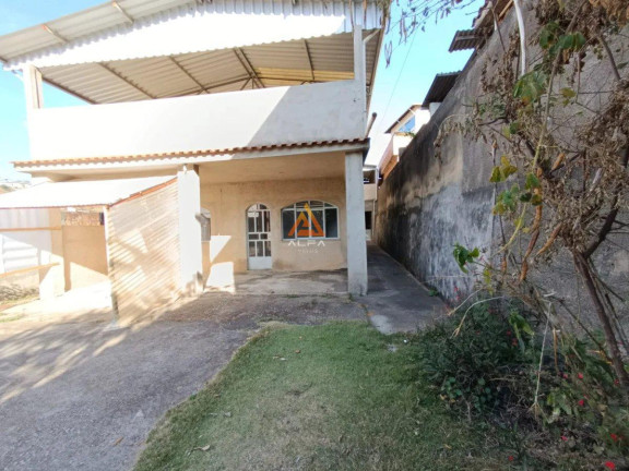 Imagem Casa com 3 Quartos à Venda, 385 m² Imagem Casa com 3 Quartos à Venda, 385 m²