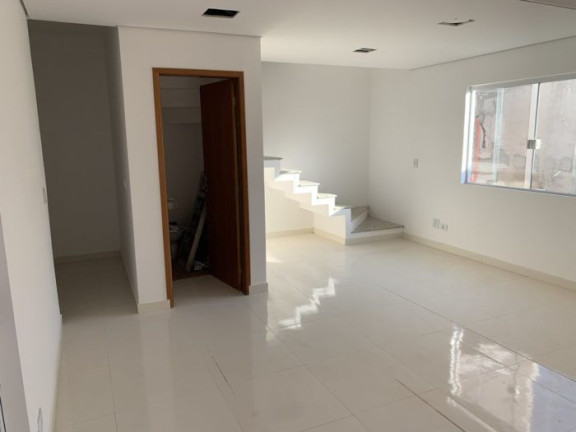 Imagem Sobrado com 3 Quartos à Venda, 90 m² em Vila Lavínia - Mogi Das Cruzes Imagem Sobrado com 3 Quartos à Venda, 90 m² em Vila Lavínia - Mogi Das Cruzes