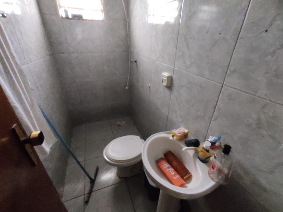Imagem Imóvel com 
            	3             Quartos à Venda, 364 m² em 
            	Sitios Santa Luzia             - 
            	Aparecida De Goiania            