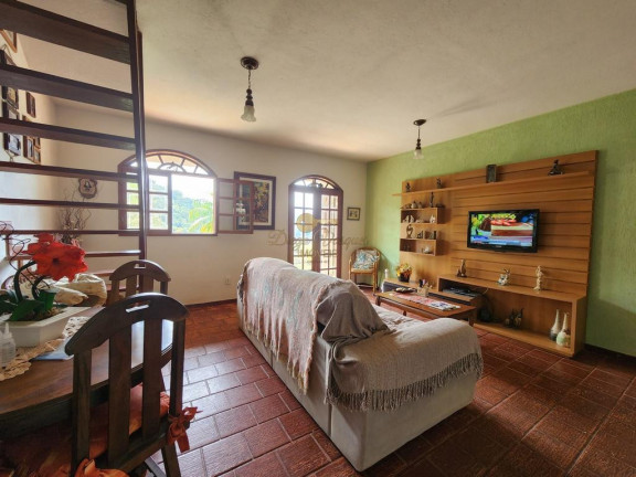 Imagem Casa com 2 Quartos à Venda, 1.204 m² em Albuquerque - Teresópolis Imagem Casa com 2 Quartos à Venda, 1.204 m² em Albuquerque - Teresópolis